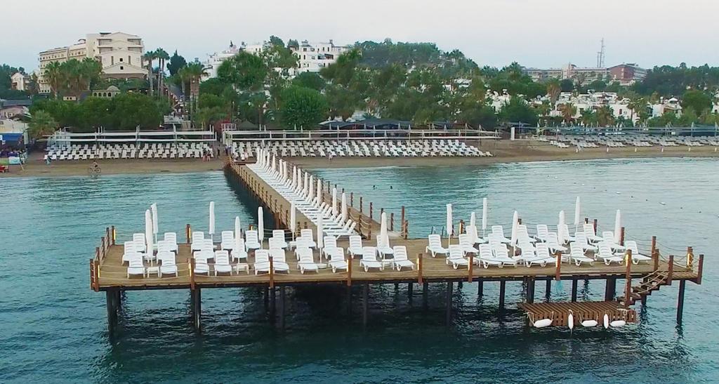 Thalia Beach Resort Hotel Ilica  Экстерьер фото